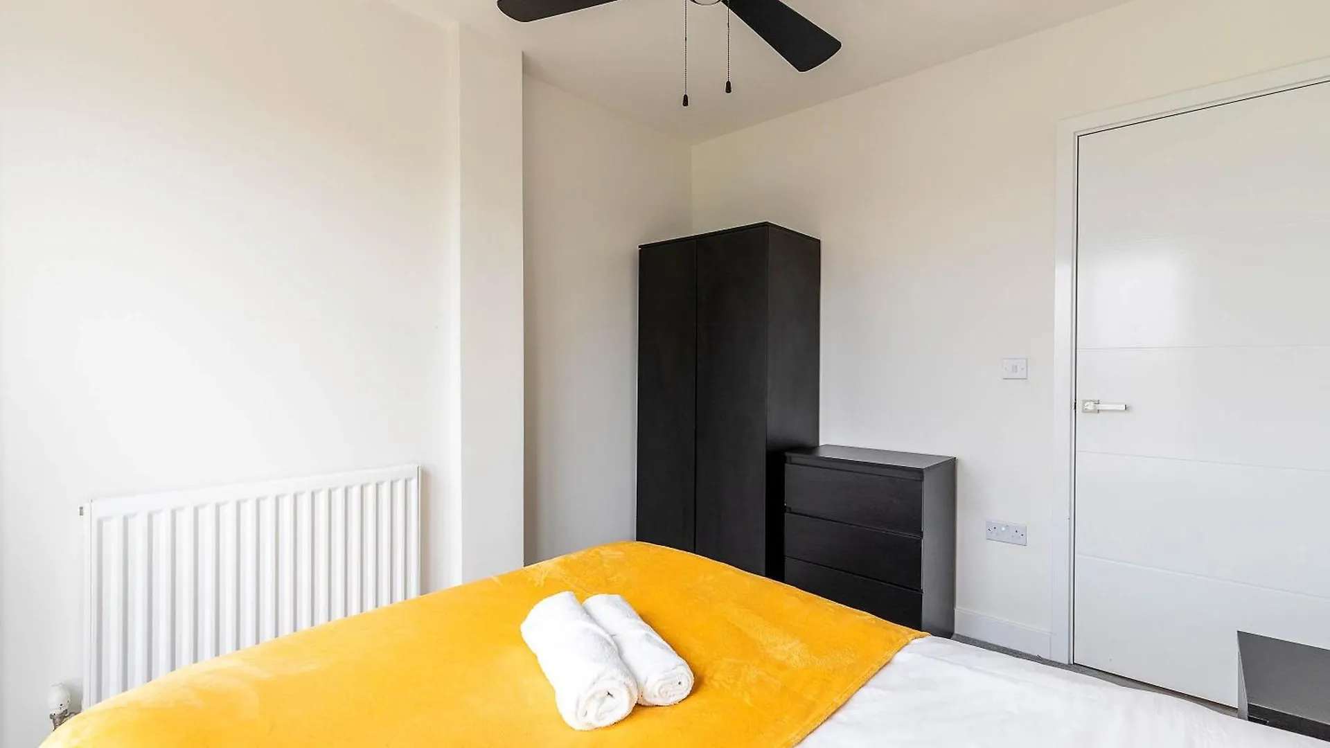 Lägenhet 3Br Poplar Apt Views Of Canary Wharf London